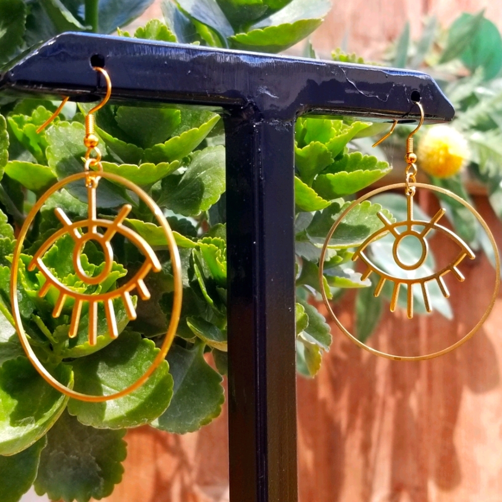 Earings